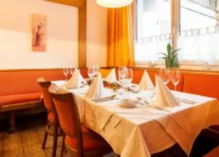 Han/Misafirhane Sagwirt